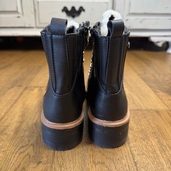 INDIGO RD. Iririe Faux-Fur Hiker Sherpa Booties Women’s Size 7 Boots Combat - Picture 7 of 7